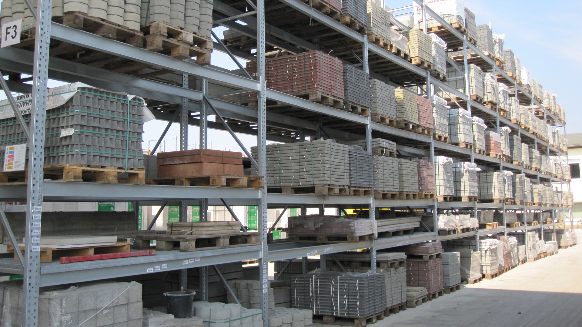 palettenregal-feuerverzinkt-außenbereich Palettenregal feuerverzinkt für die Aufstellung im Freien